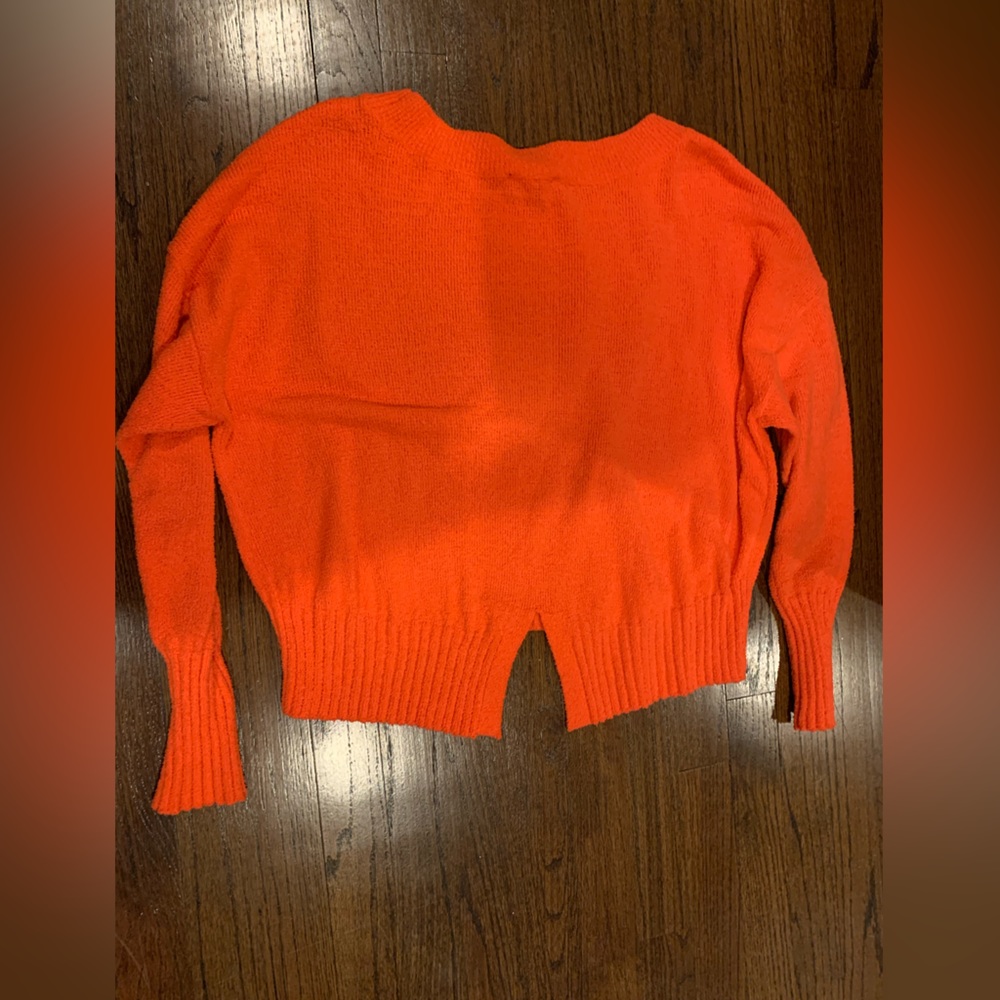 Sweater - Picture 2 of 3